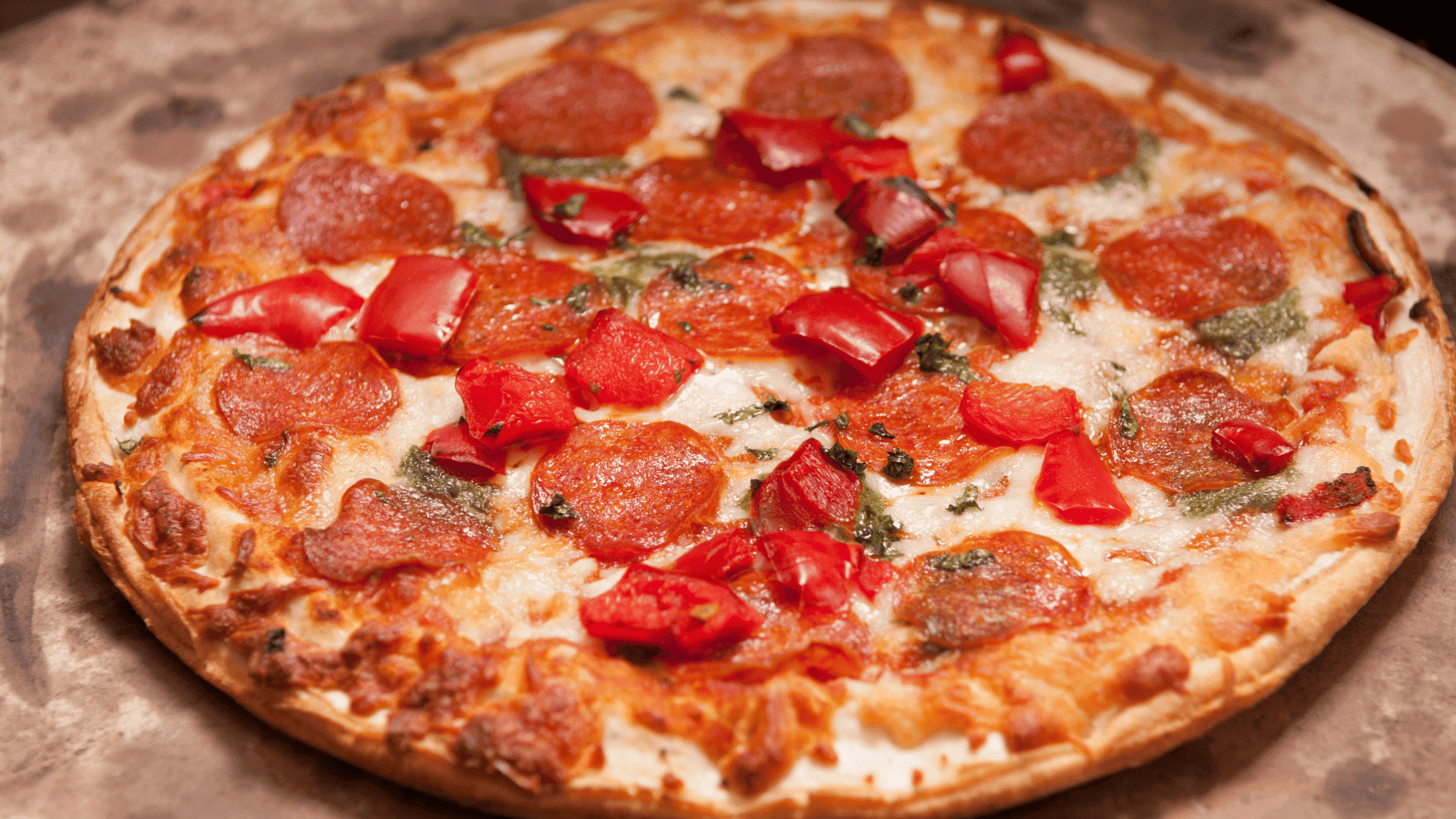 Sucuklu Pizza
